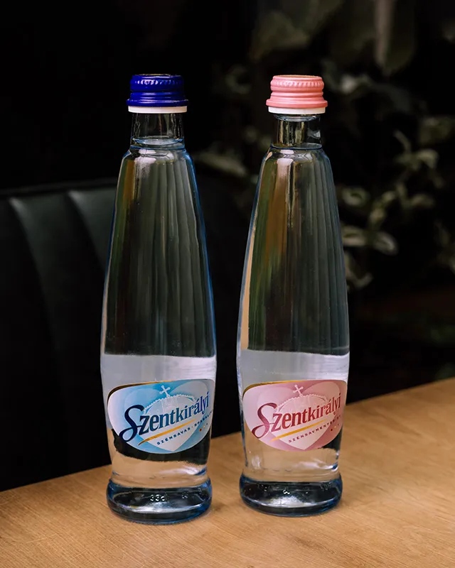 Szentkirályi ásványvíz Woodoo Café Kávézó Szeged