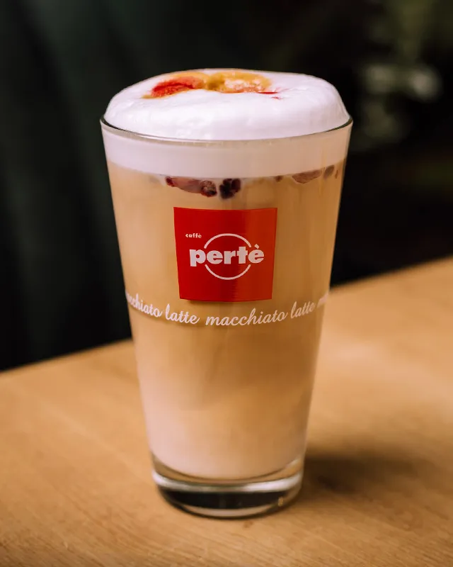 Cukormentes málnás latte Woodoo Café Kávézó Szeged