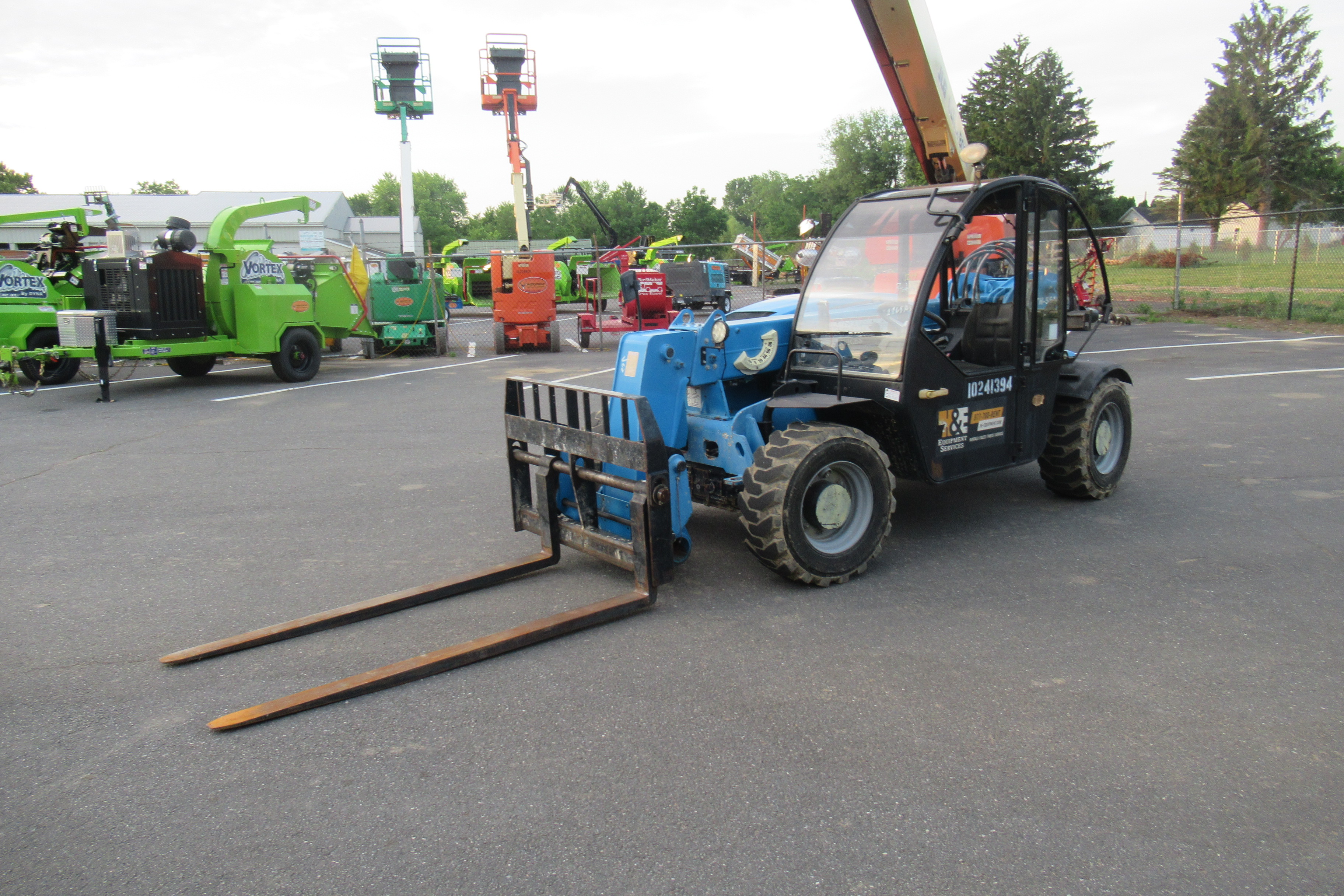 2018 Genie 5519 