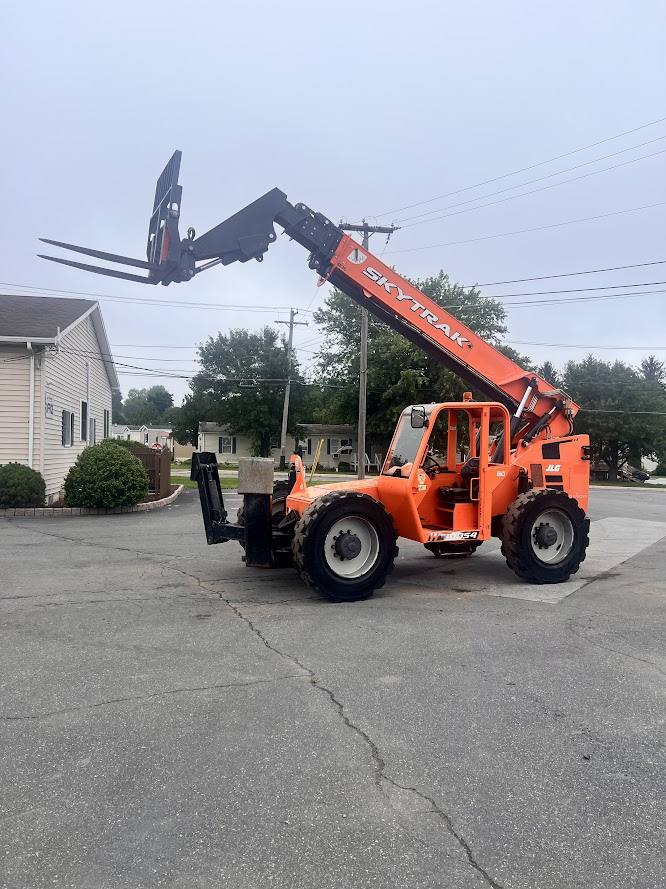 2019 SKYTRAK 10054