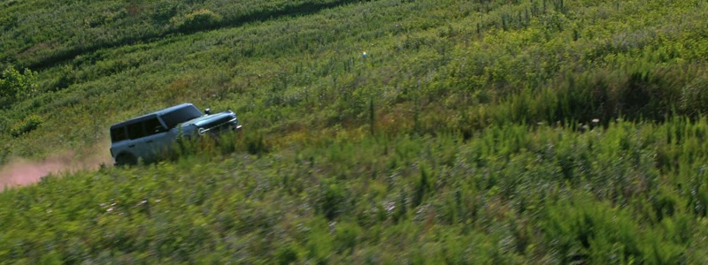 Ford Bronco - Feat. Kip Moore — start