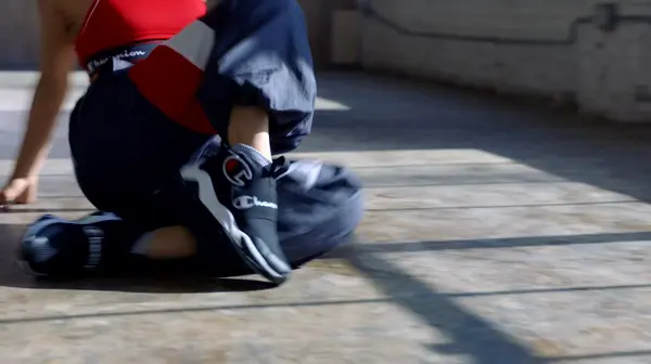 Champion Commercial - Dancer cut — end clip