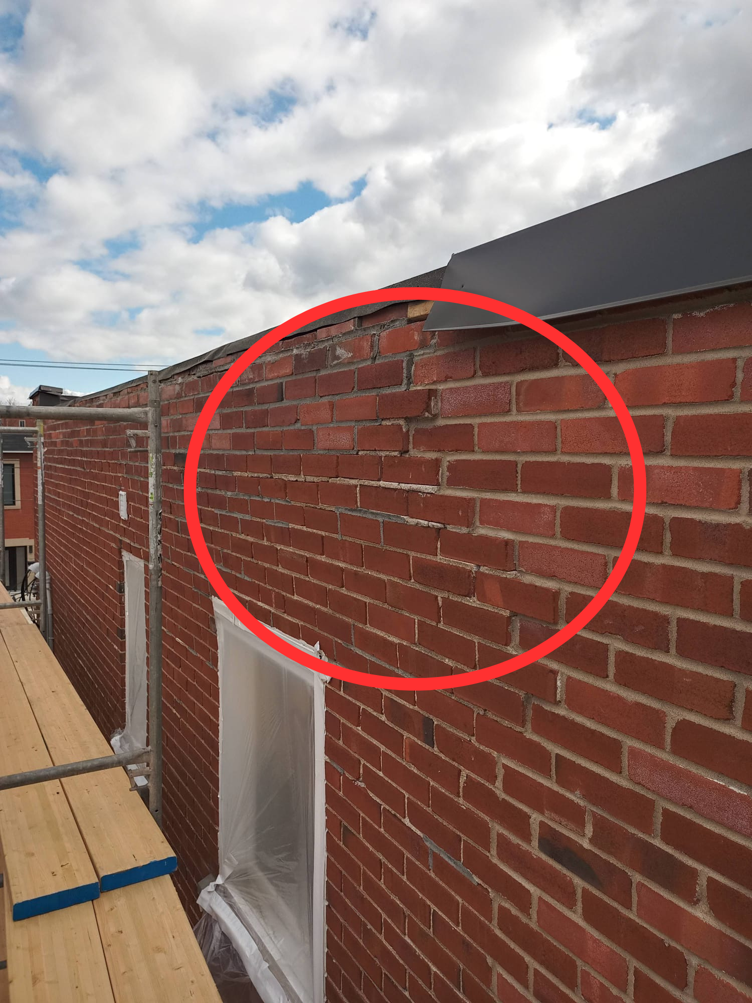 Hidden brick facade damage caused by freeze thaw deterioration in Montreal