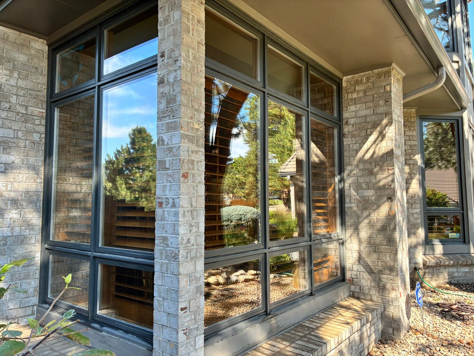 [team] image of individual inspector (for a home inspector)