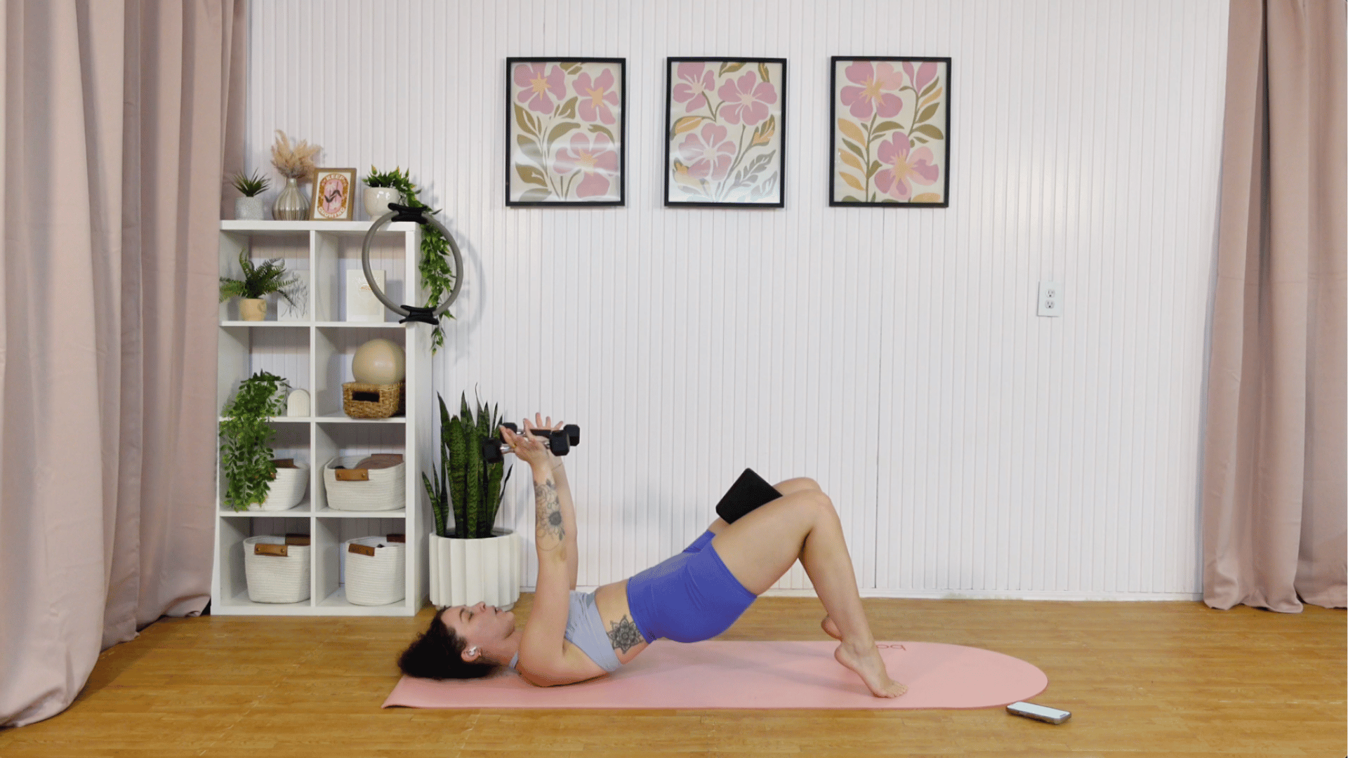 Glutes & Abs w/ Block