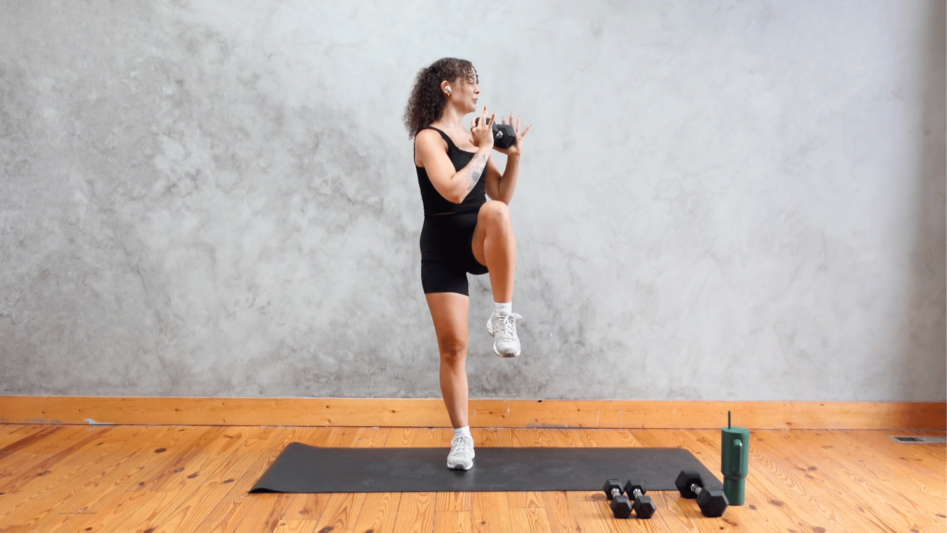 Strength Abs & Glutes