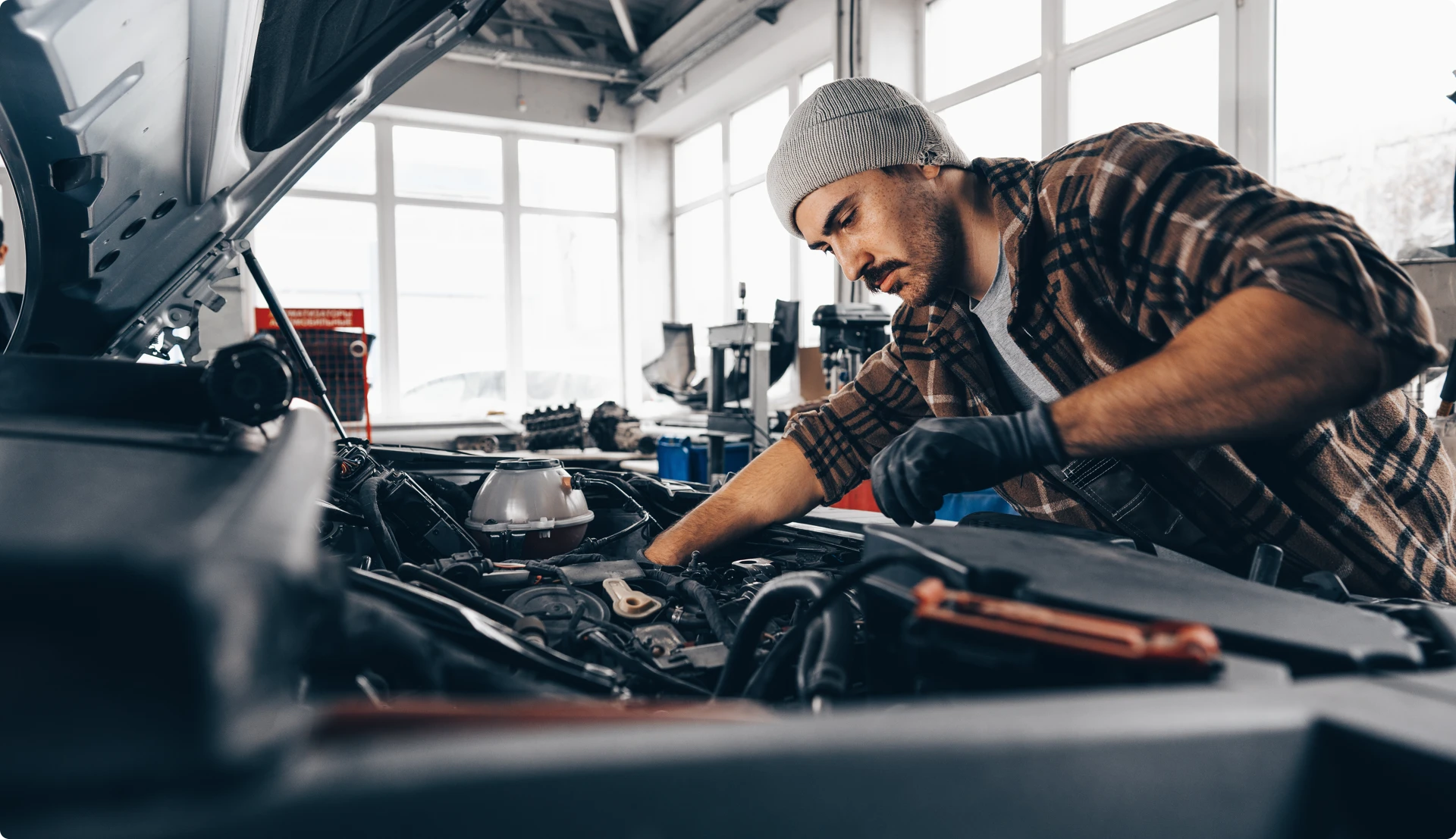 Mobile mechanical services mean you don’t have to waste time driving your car to a mechanic’s shop