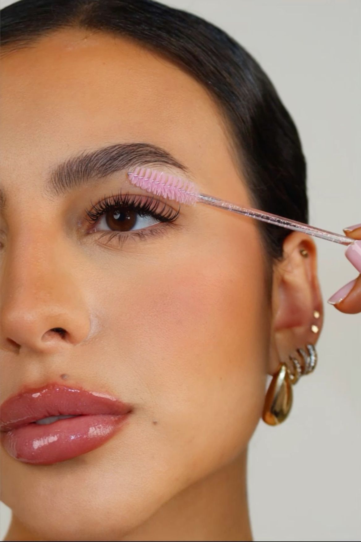 Uneven skin tone and texture