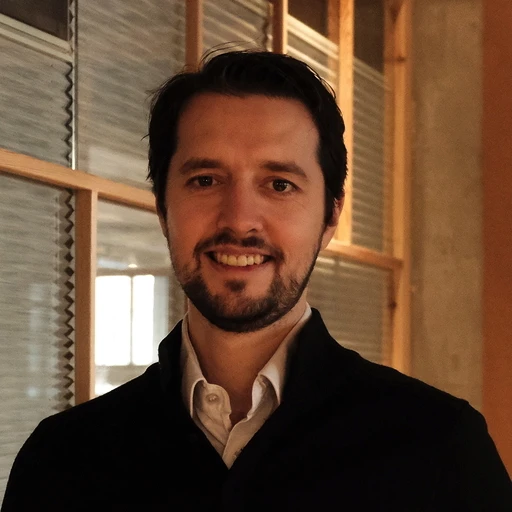 testimonial person photo