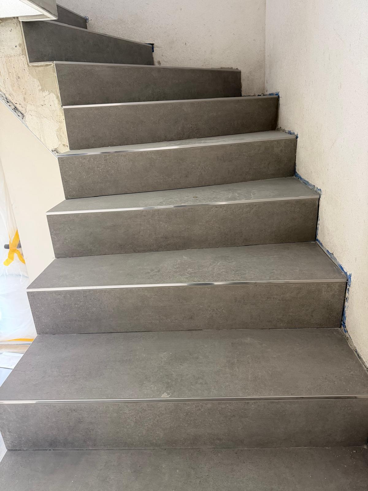 Weiteres Referenzfoto moderner Fliesenarbeiten