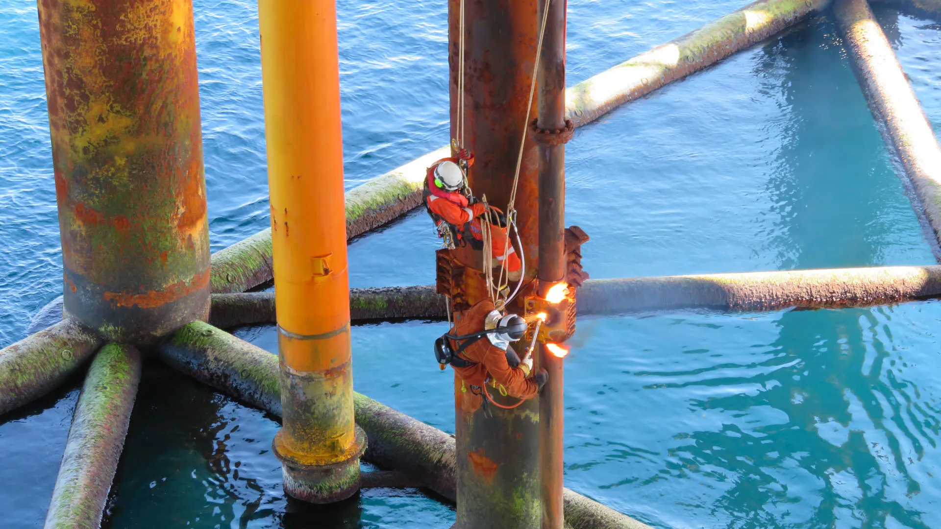 Conbit cew during tyra decommissioning project