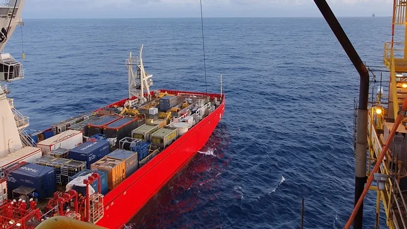 RIser Assembly and Umbilical Pull In - Katmai