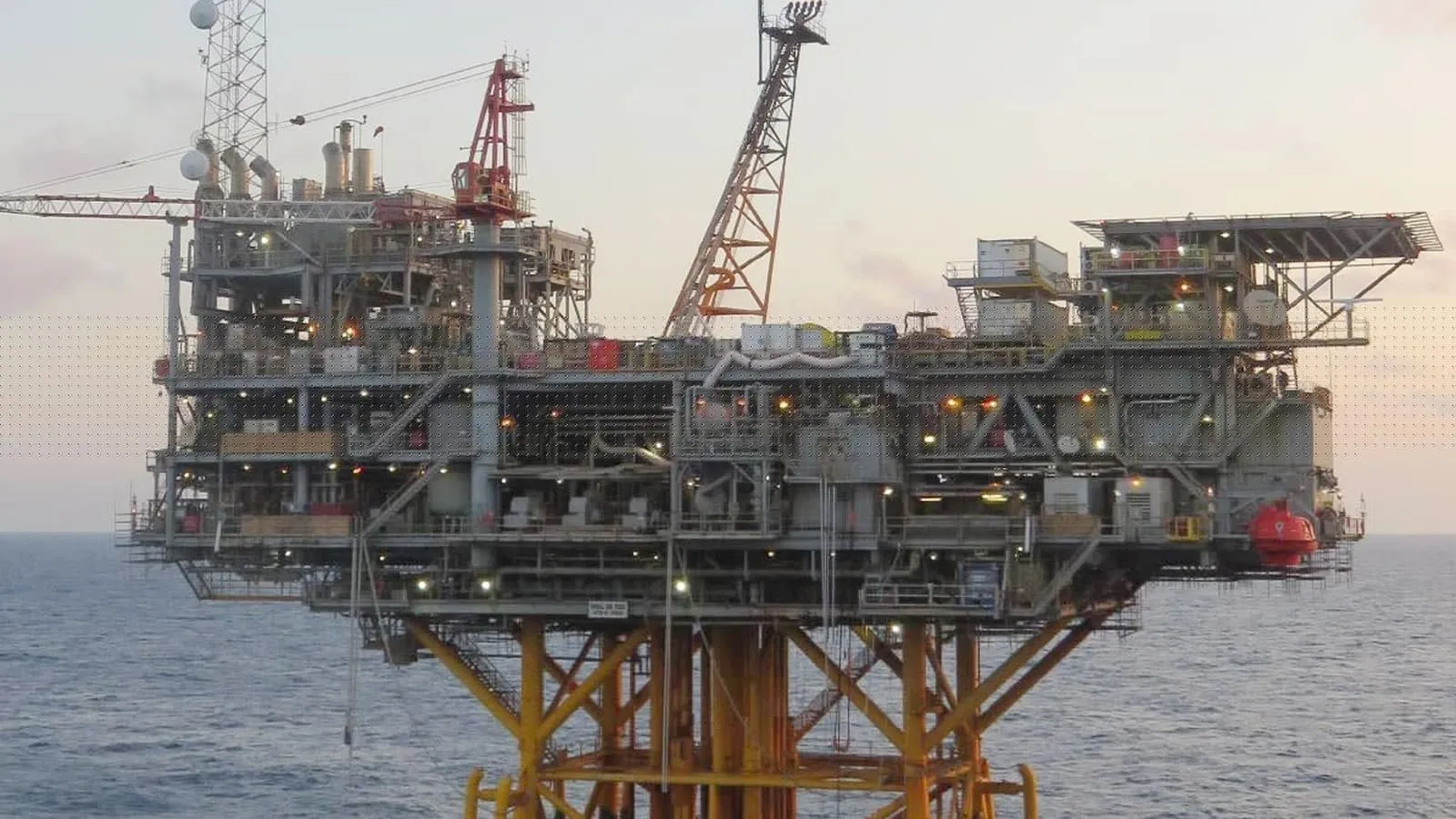 Flare tip replacement - Enchilada Platform, Gulf of Mexico 