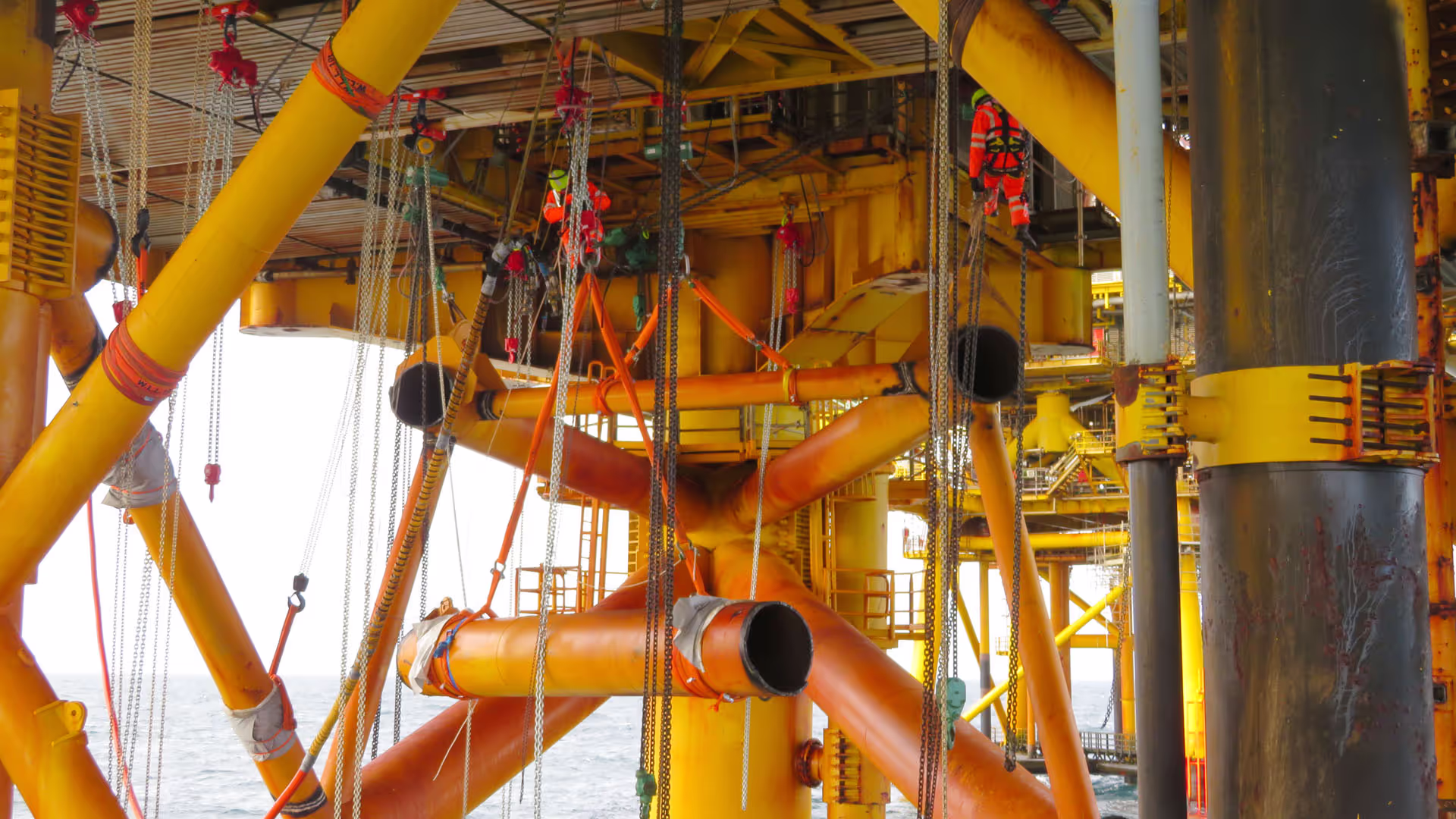 Tyra decommissioning preparation below deck works 