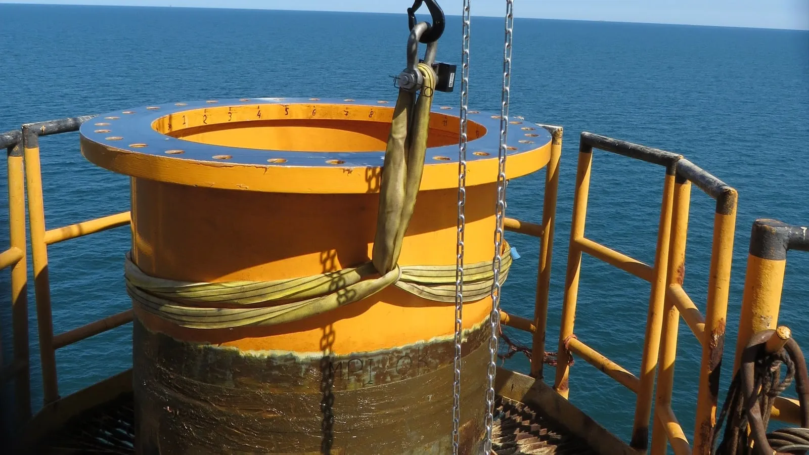 Crane pedestal replacement - L10-E North Sea 