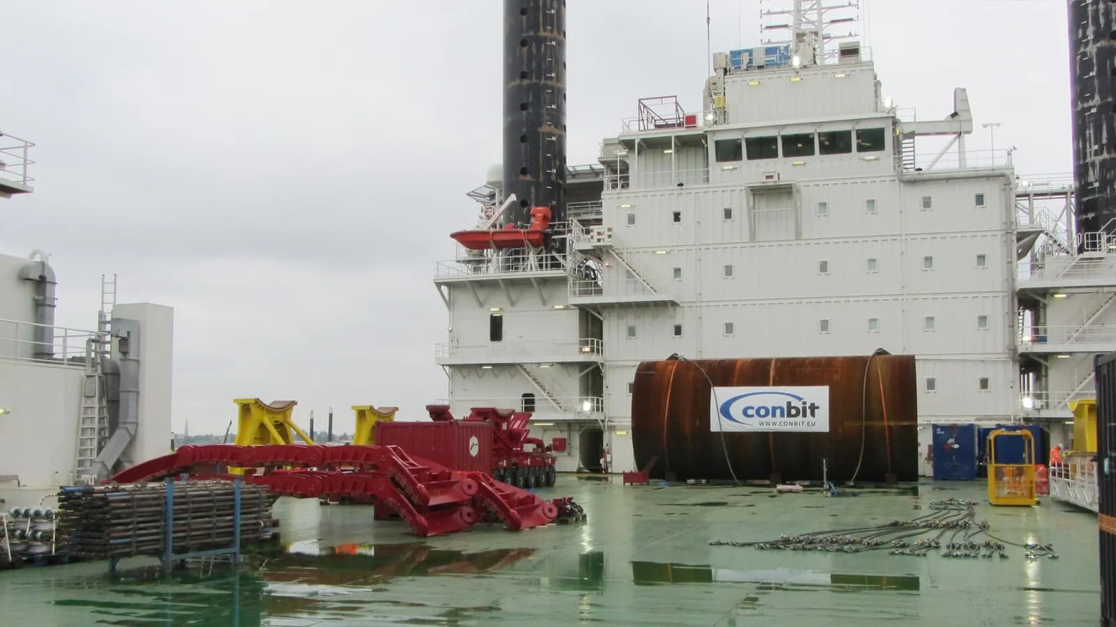 Monopile handling and skidding Zaratan 