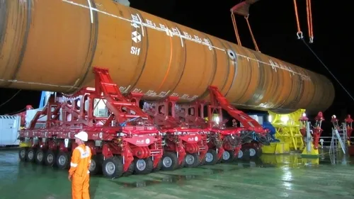 Monopile handling and skidding Zaratan 