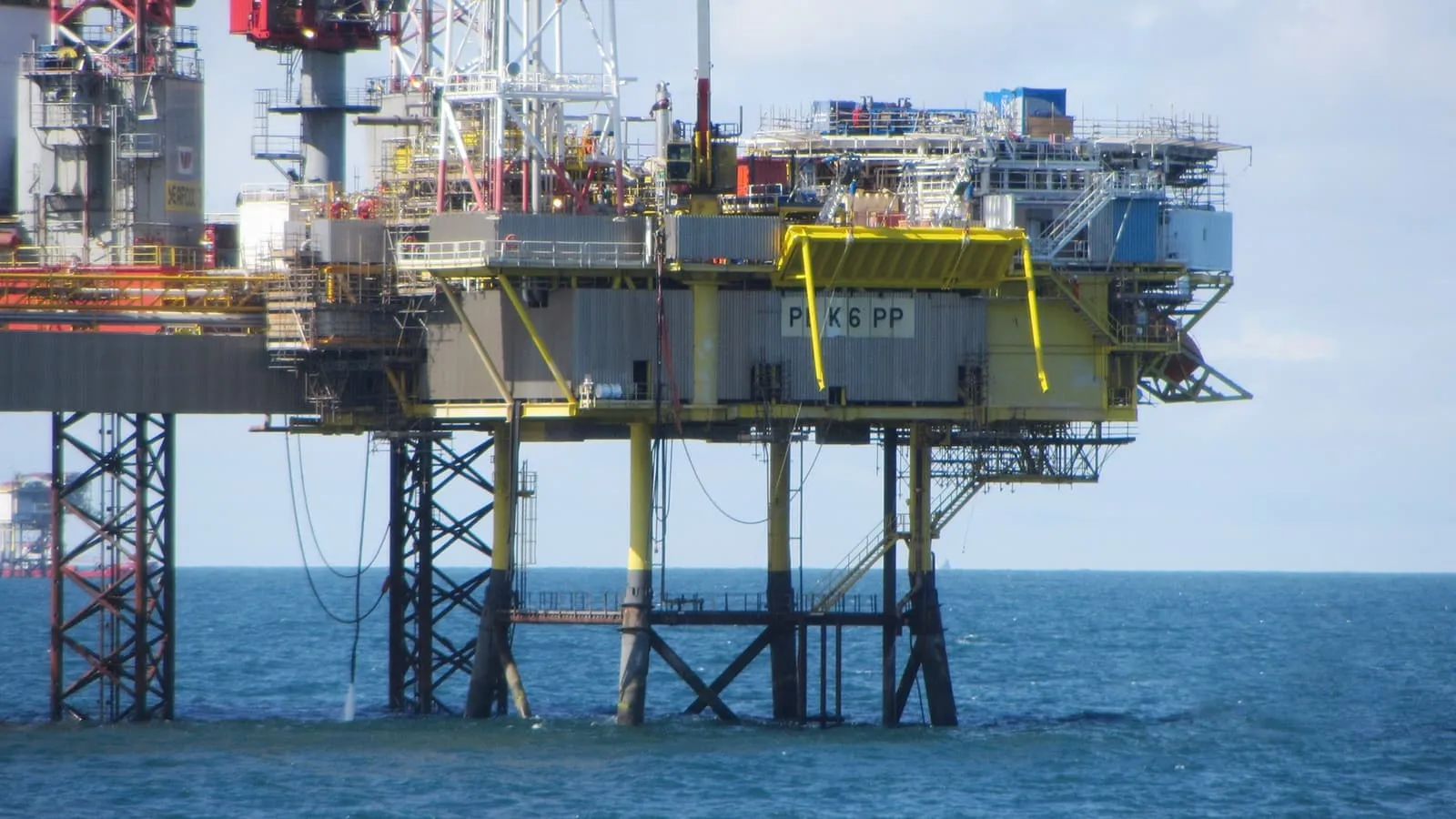 Installation of deck extension - Total