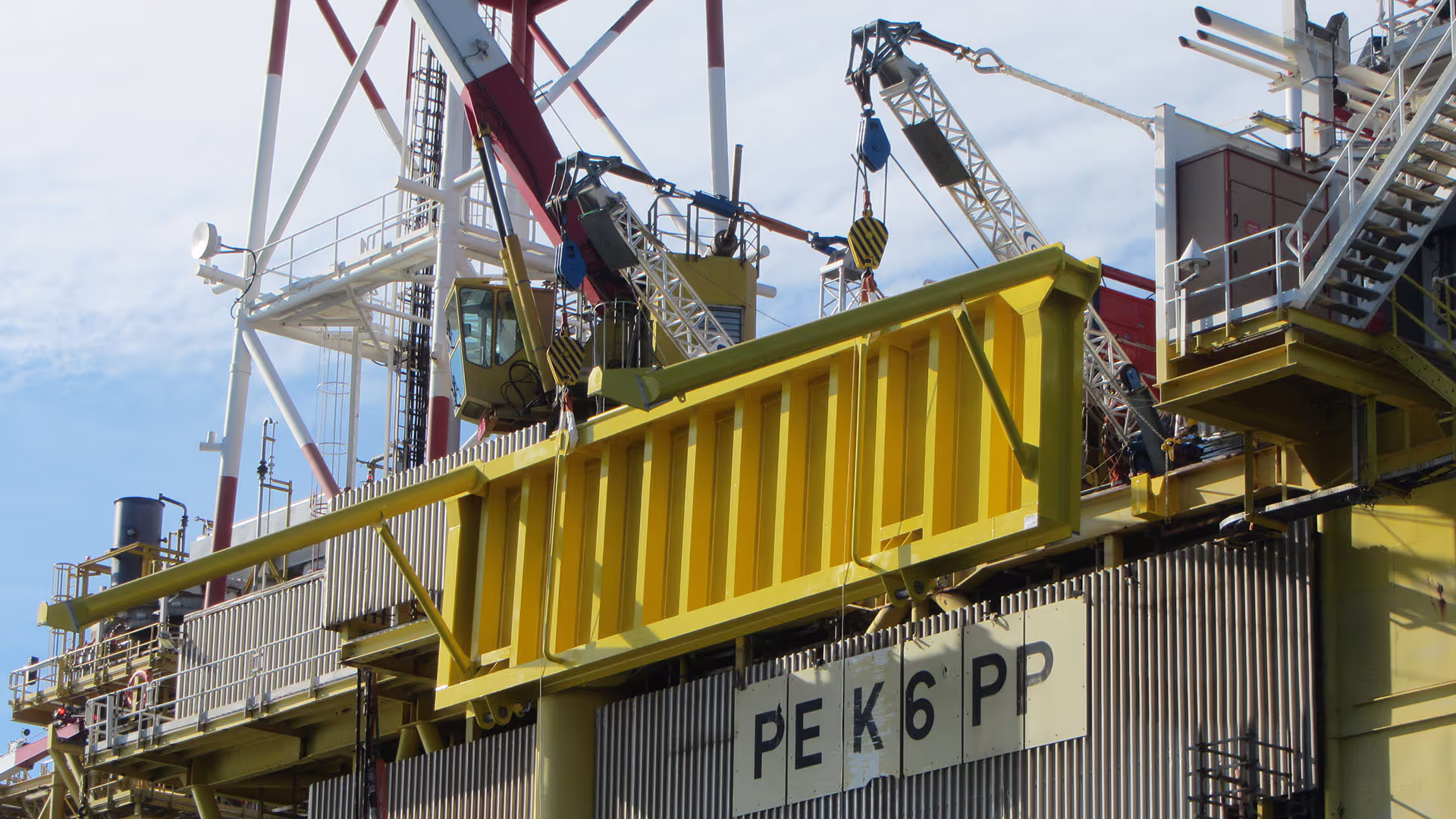 Installation of deck extension - Total 