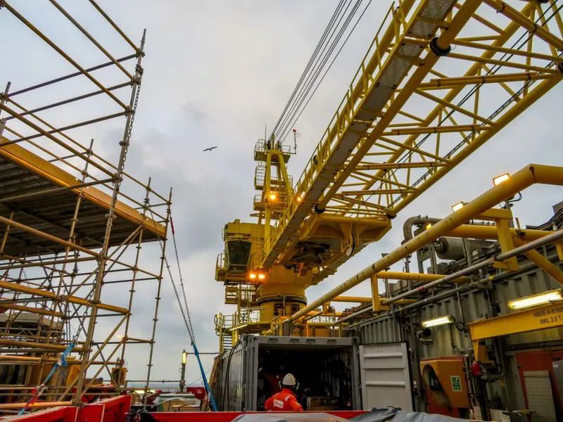 Overhauling offshore deck crane