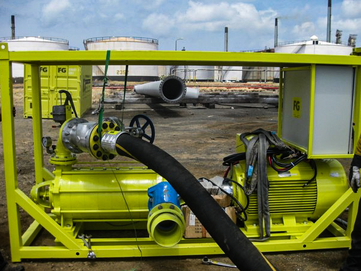 Water supply pump for hydroshield 