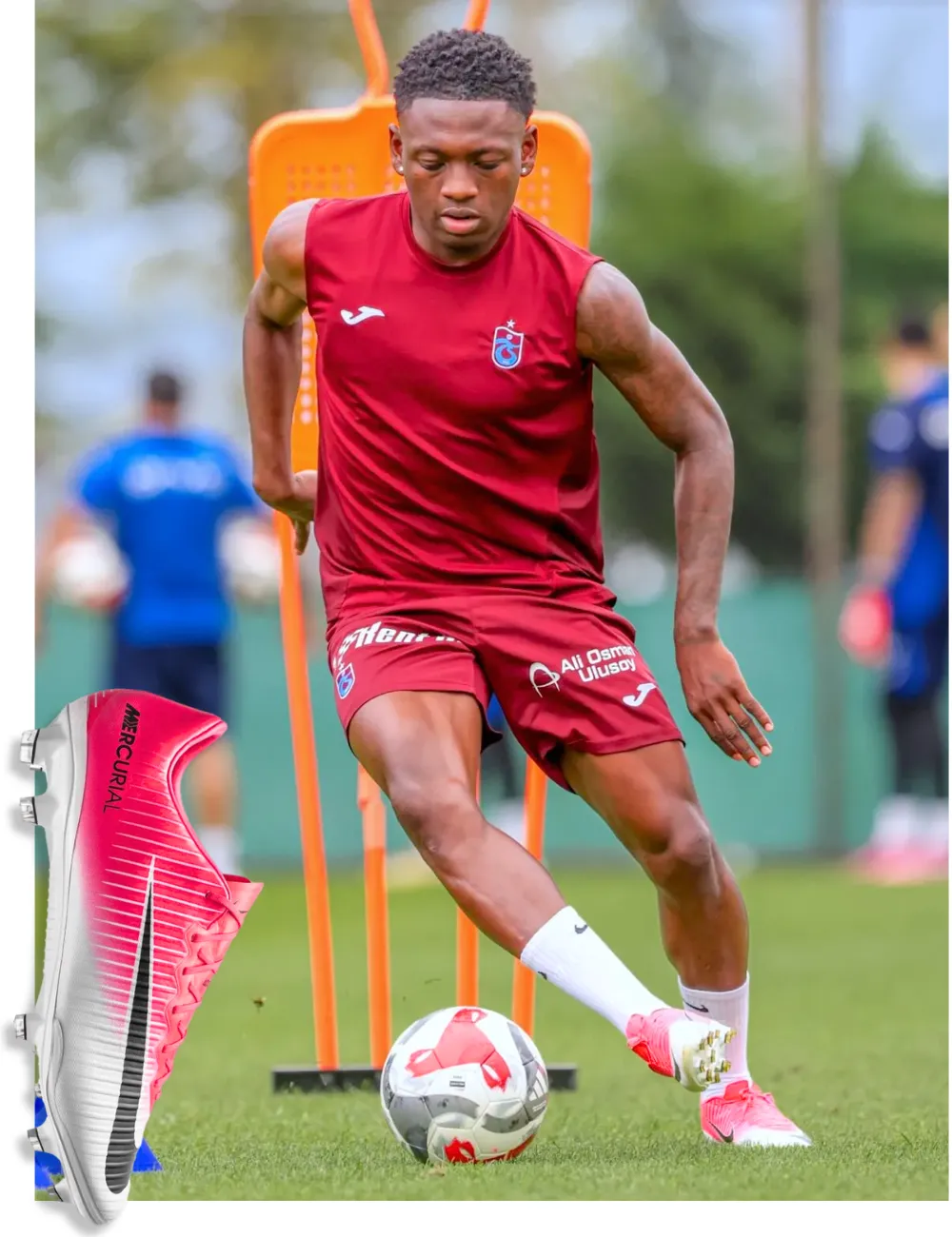 Kazeem Olaigbe wearing nike mercurial vapor 11 pink from jogaboot