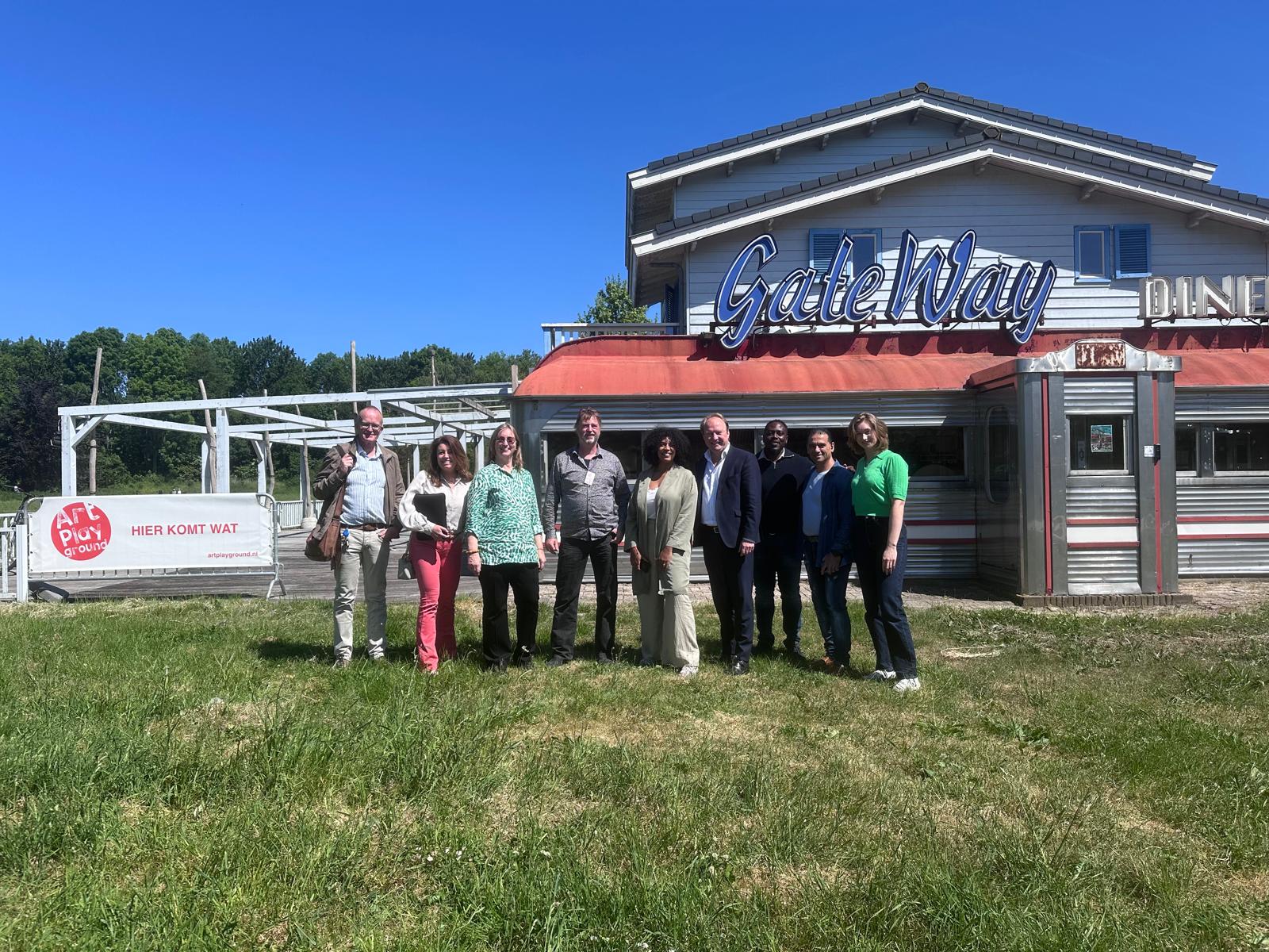 Bezoek burgemeester bij ArtPlayground