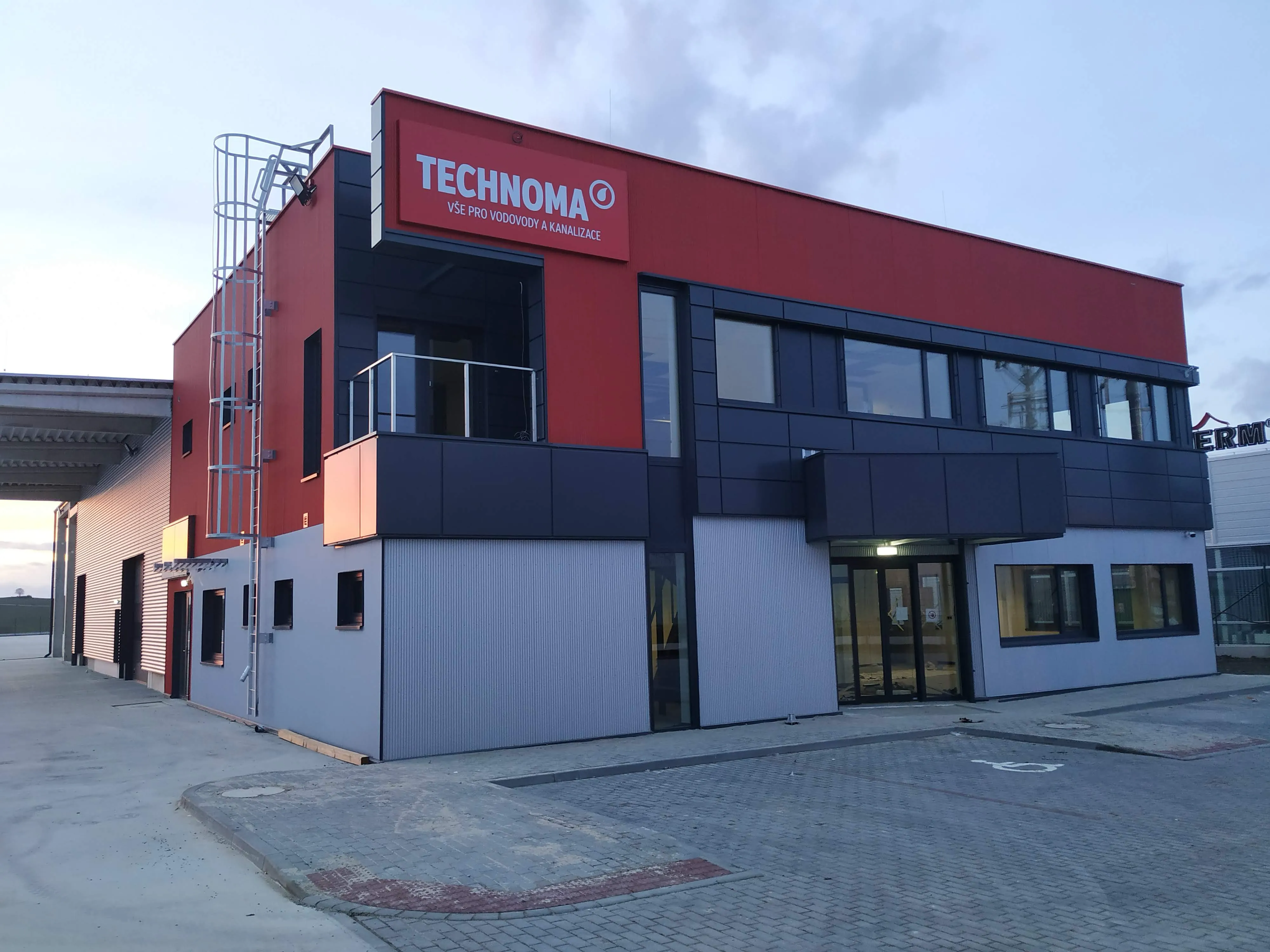 Nové sídlo a logistické centrum Technoma