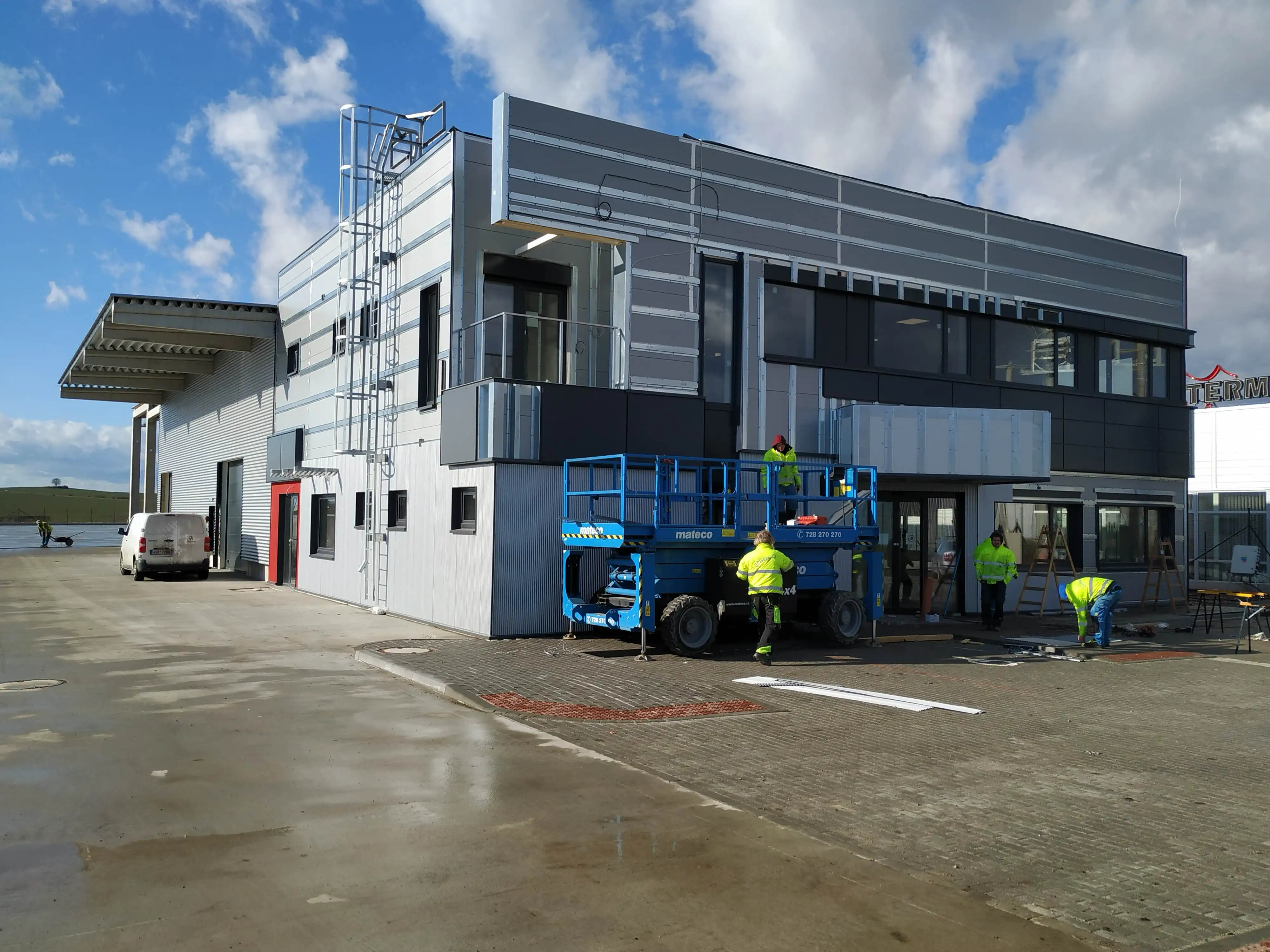 Průběh prací na novém sídlu a logistickém centru firmy Technoma