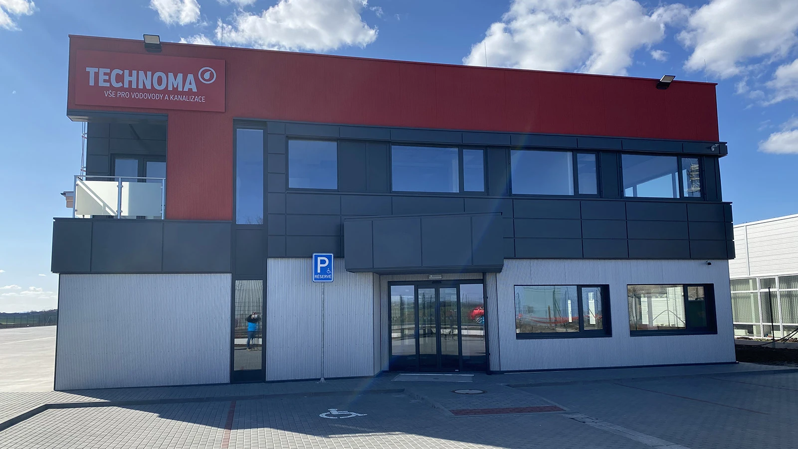 Nové sídlo a logistické centrum Technoma