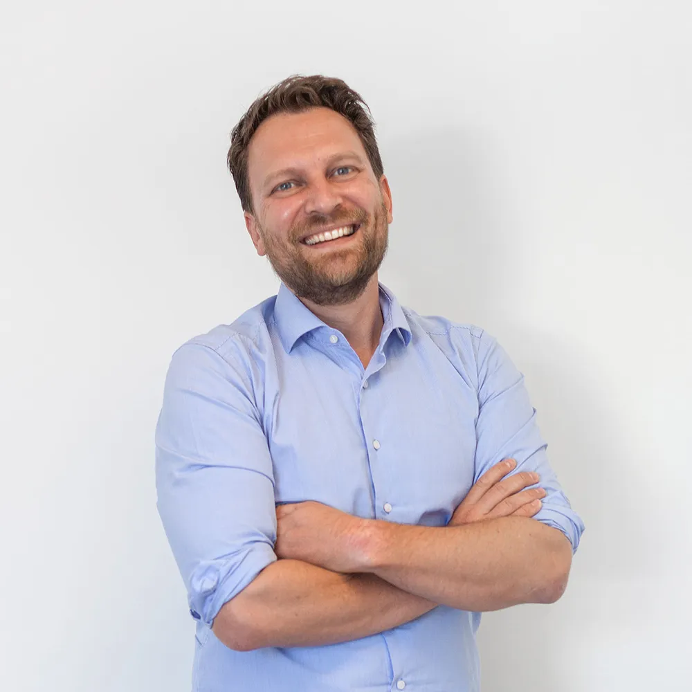 Dr. Yann Tissot