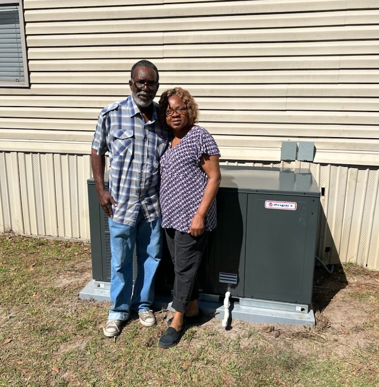 Ductless mini split repair service in Valdosta GA with HVAC technician inspection.