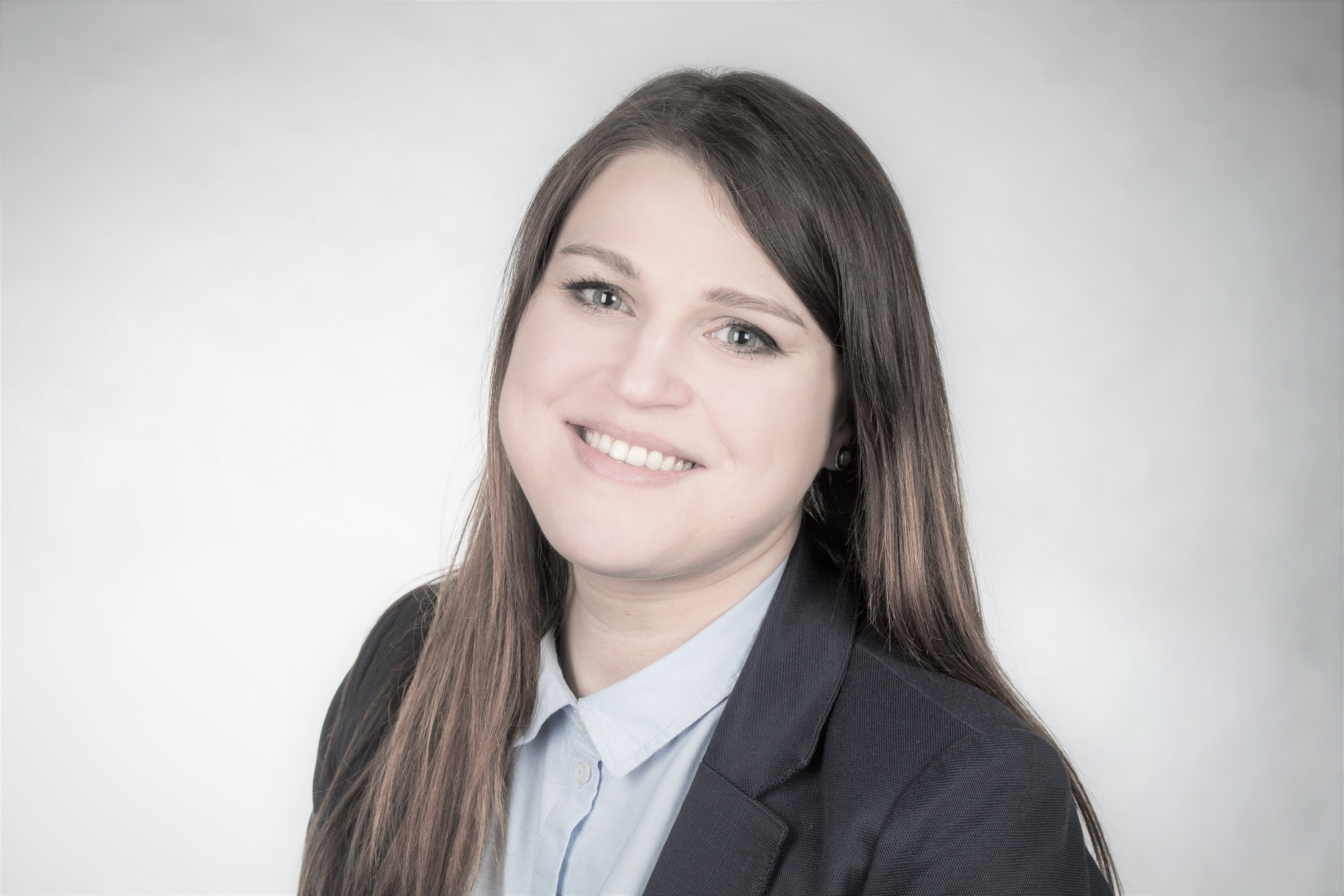 Daria T., Material Plannerin Logistik