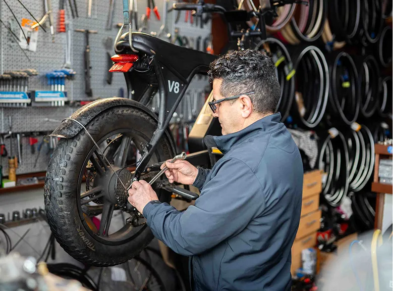 Fatbike reperatie service in Vlaardingen, West 2 Wielers.