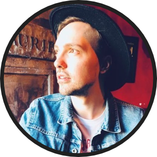 A photo of Will Sterling.