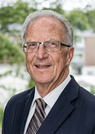 Porträt von Roland Schoetz zur Historie der Kanzlei Schoetz & Partner im Jahr 1963 in Göppingen