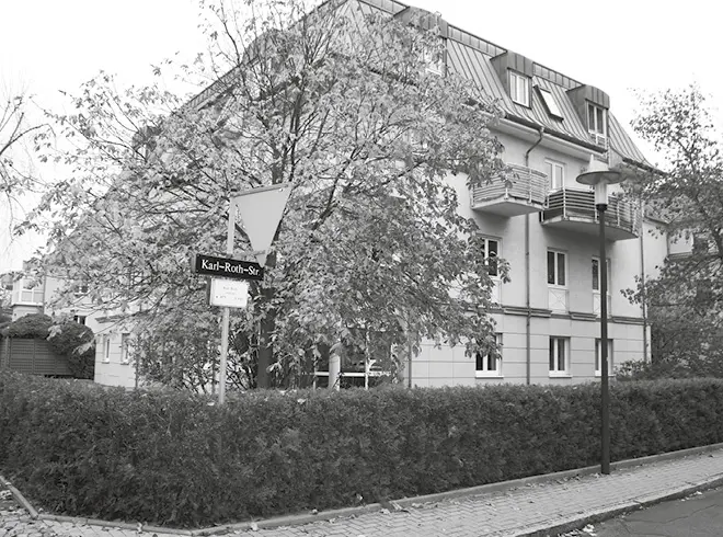 Historisches Gebäude der Niederlassung Dresden zur Kanzleihistorie von Schoetz & Partner im Jahr 1989