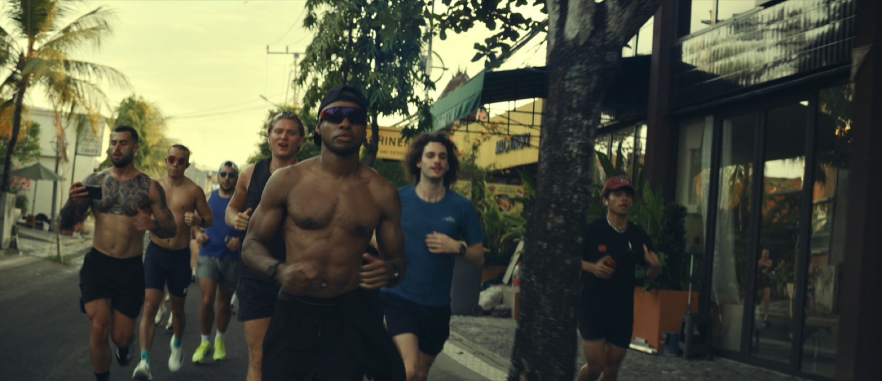 QuHarrison Terry leading a group run at dawn