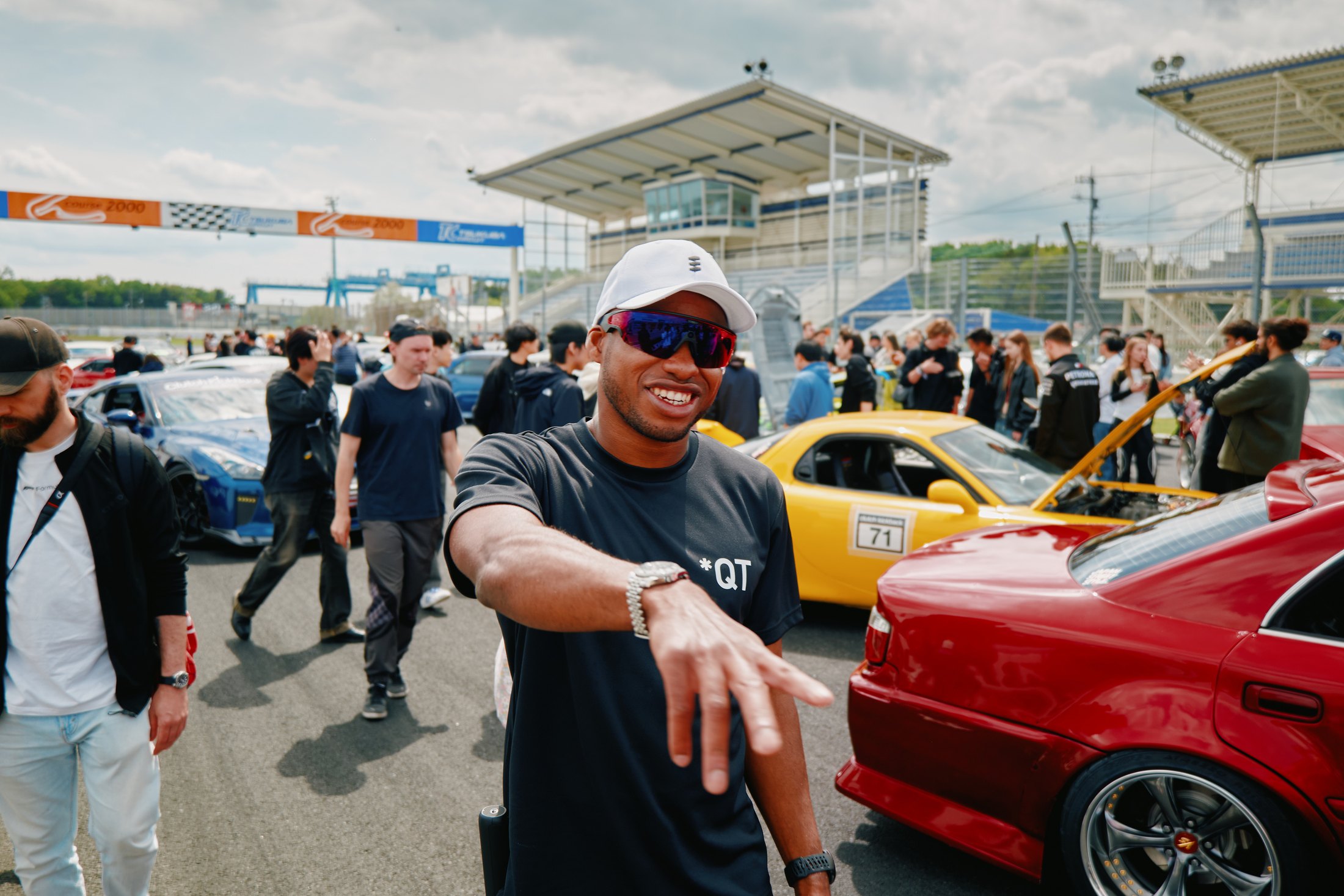 Crowd, cars and circuit at Tsukuba, Japan