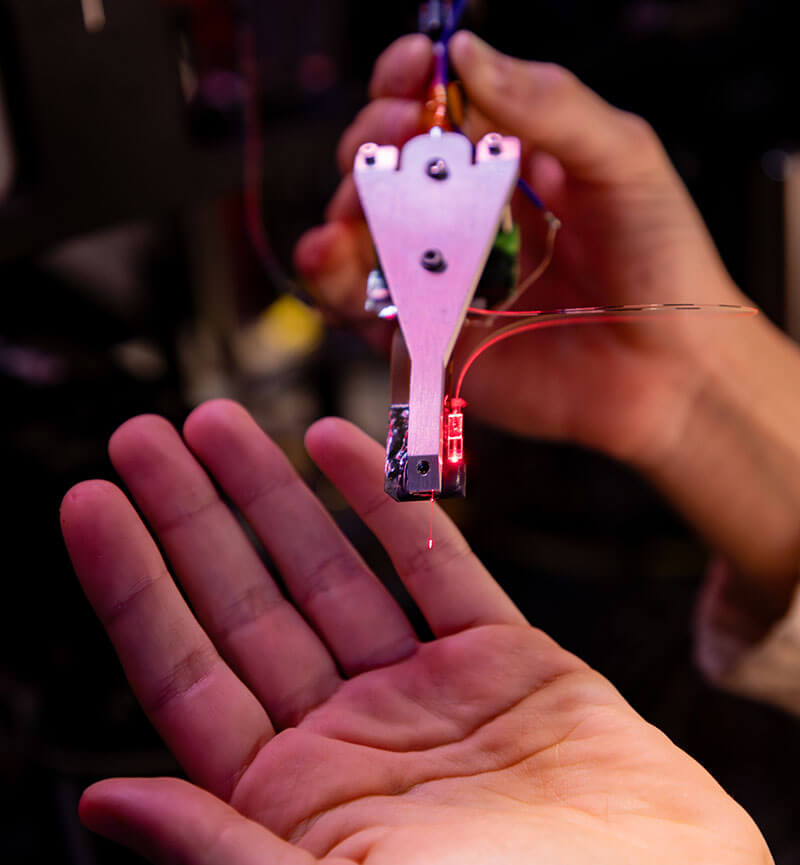 electrophysiology device held in hands