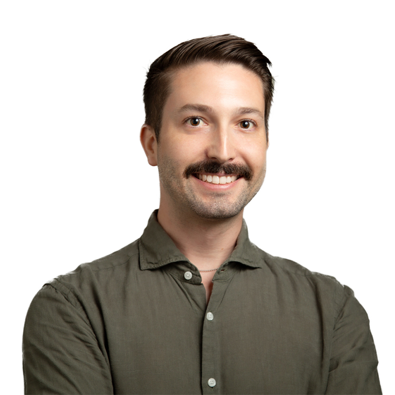 MacLennan headshot