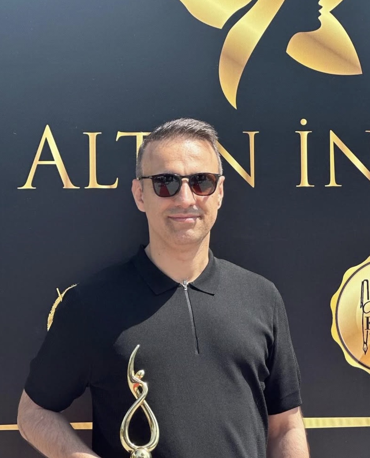 [headshot] image of customer (for a preschools & daycare)