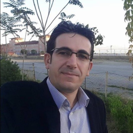 [headshot] image of customer (for a cleaning service)