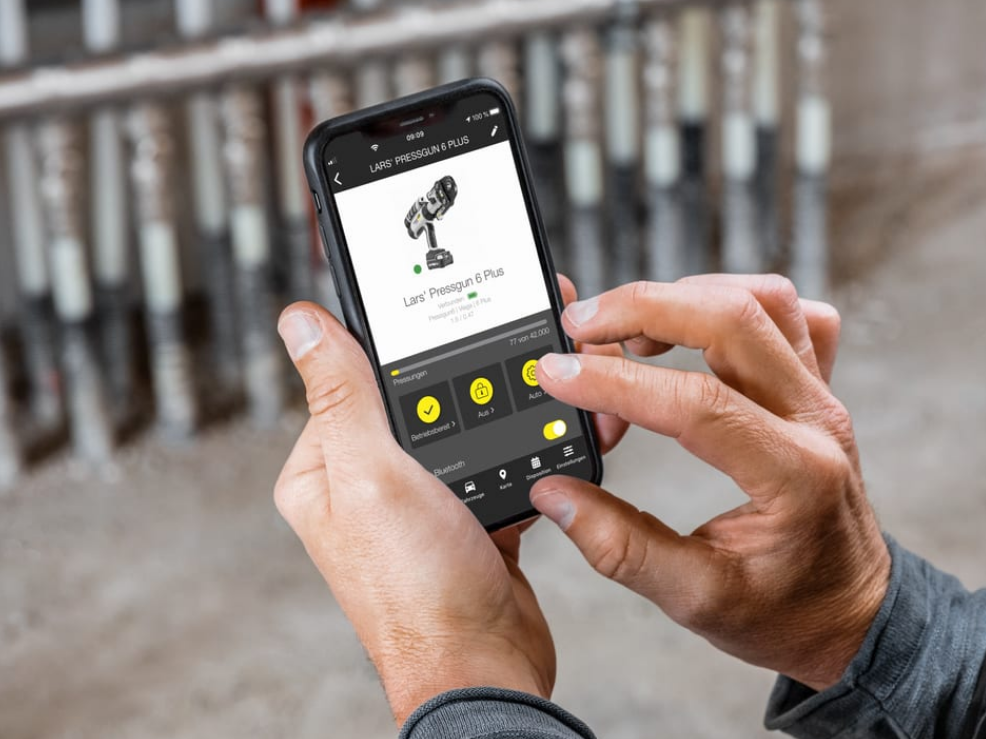 tattoo artist workstation