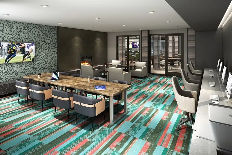 Business & Study Lounge Equipped with PCs, iMacs, and Free Printing