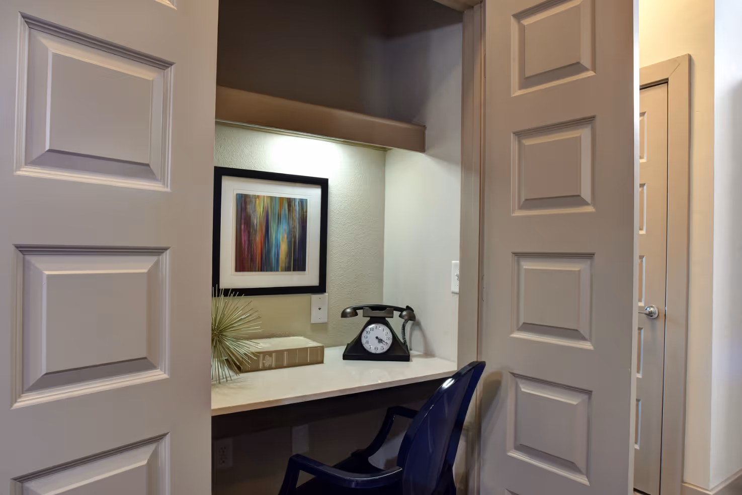 Built in desk area with chair