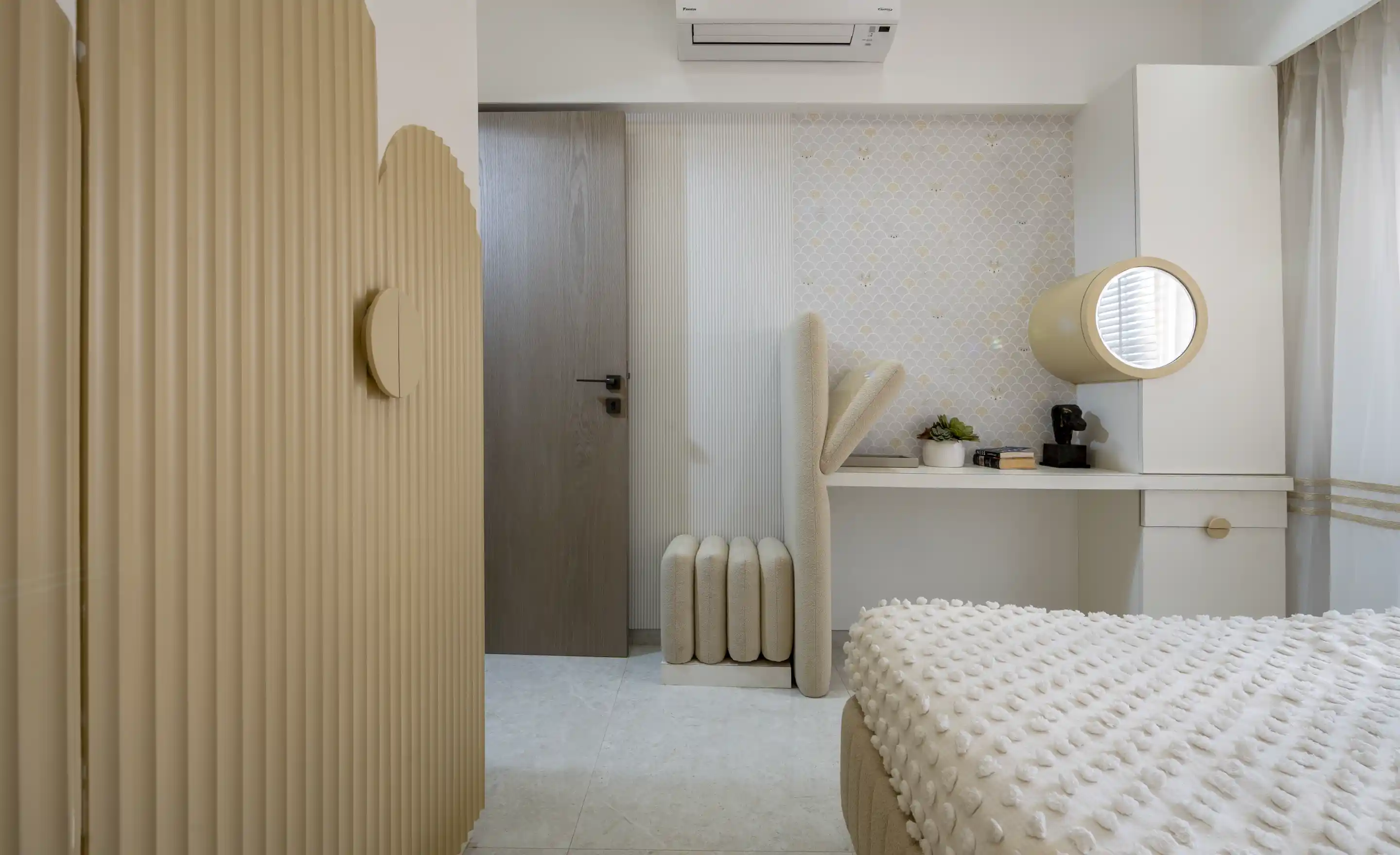 Bhandari 7 Plumeria Drive Master Bedroom Closets Tathwade, Pune