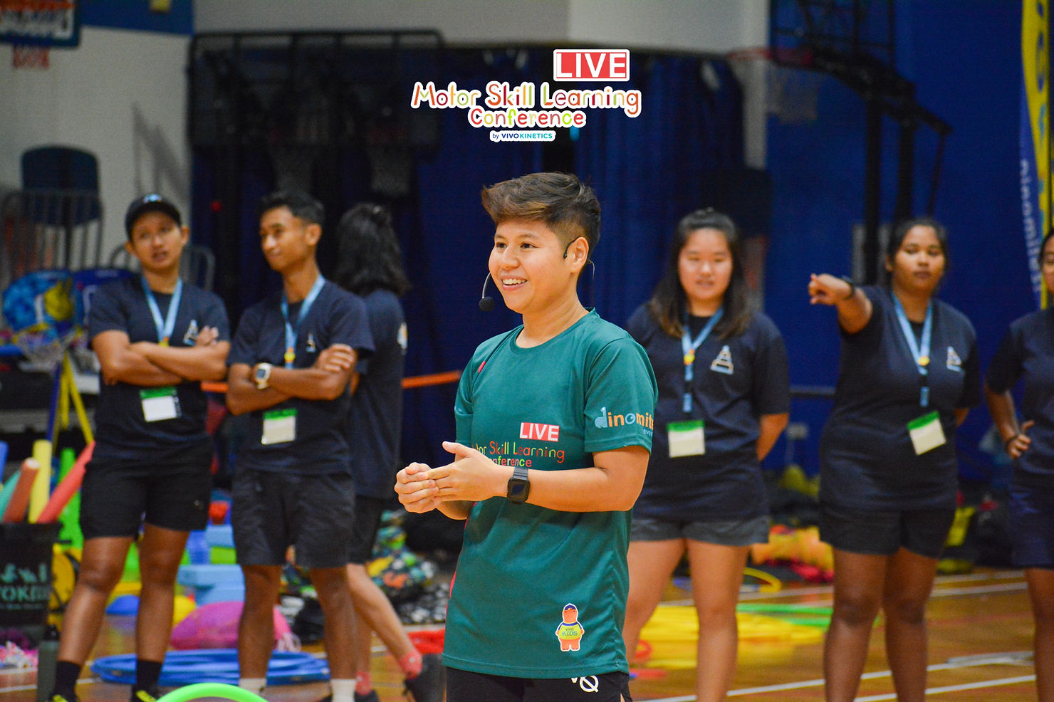 Vivian presenting at MotorSkillLearning Conference, 2024