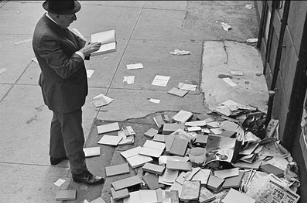 Unpacking My Library (1931)
