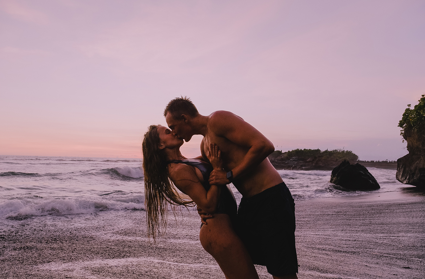 6 Fun Facts About Kissing